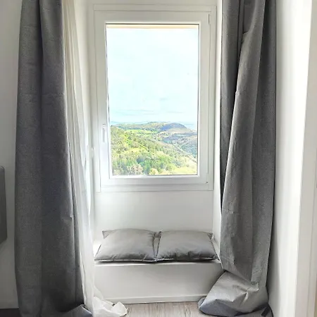 בית הארחה Osilo Rooms 3*